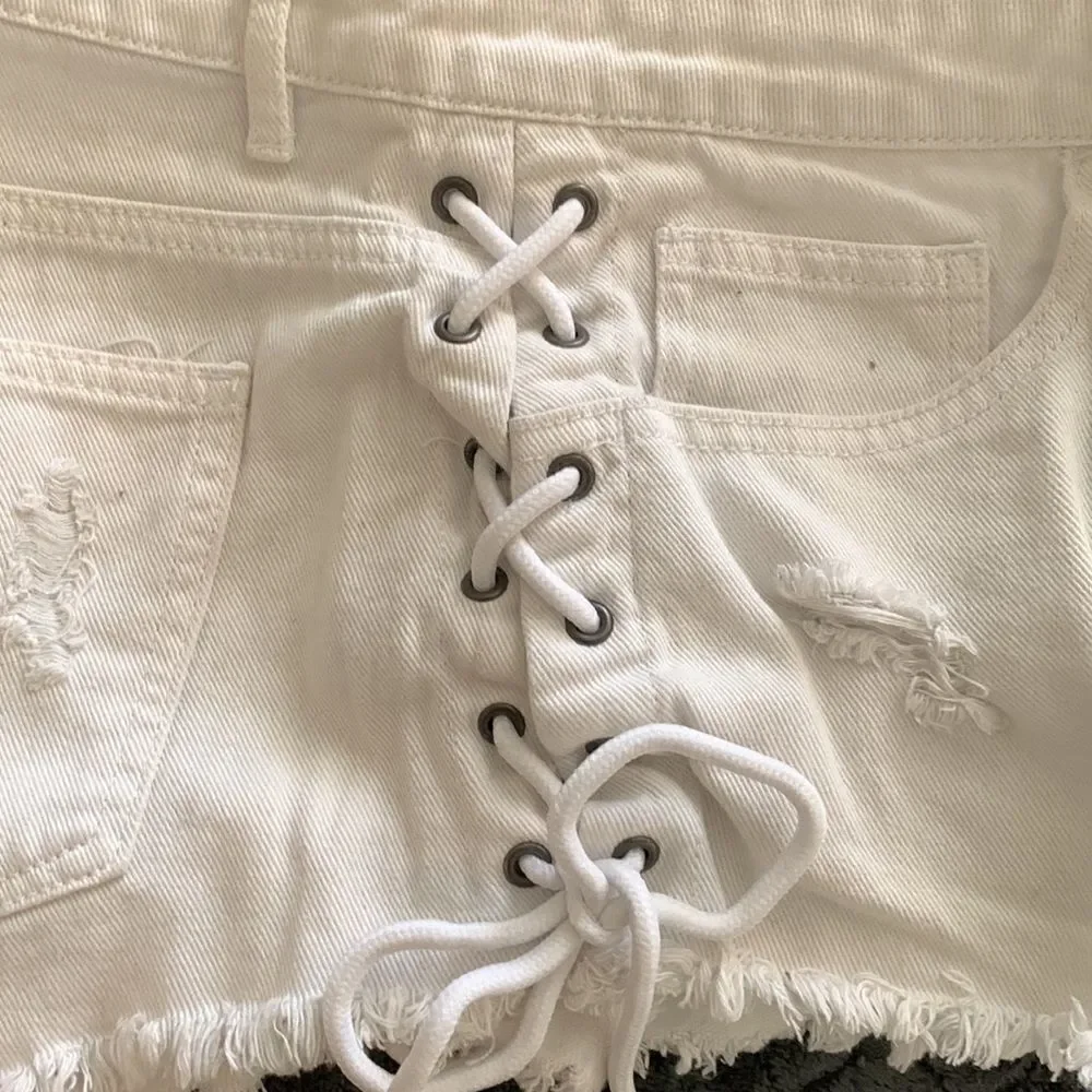 Fun Forever 21, white tie up Jean shorts